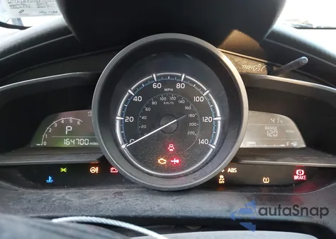 2019 Toyota Yaris Le z USA, uszkodzony, nr VIN 3MYDLBYV3KY507649